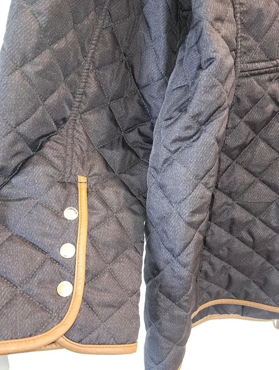 Chico's Size 2 12/14 Quilted Navy Barn Jacket with Brown LeatherTrim - Picture 8 of 10